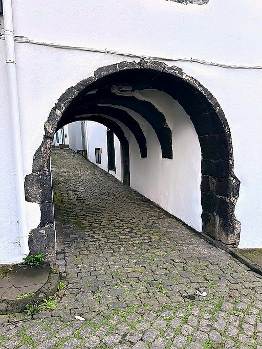 Sete Cidades and Fenais da Luz Full Day Tour