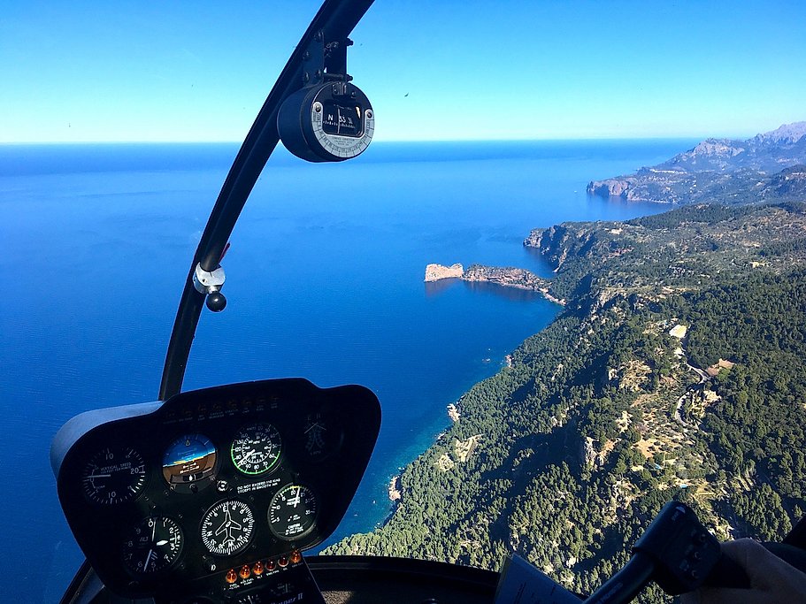 Mallorca Private Helicopter Flight Experience