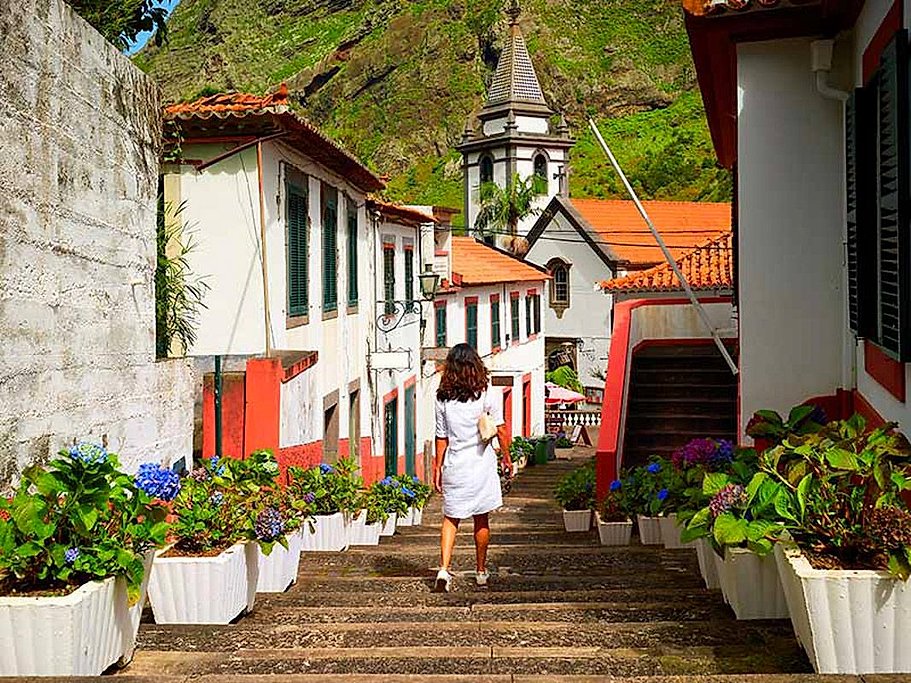 Northeast of Madeira Island Tour